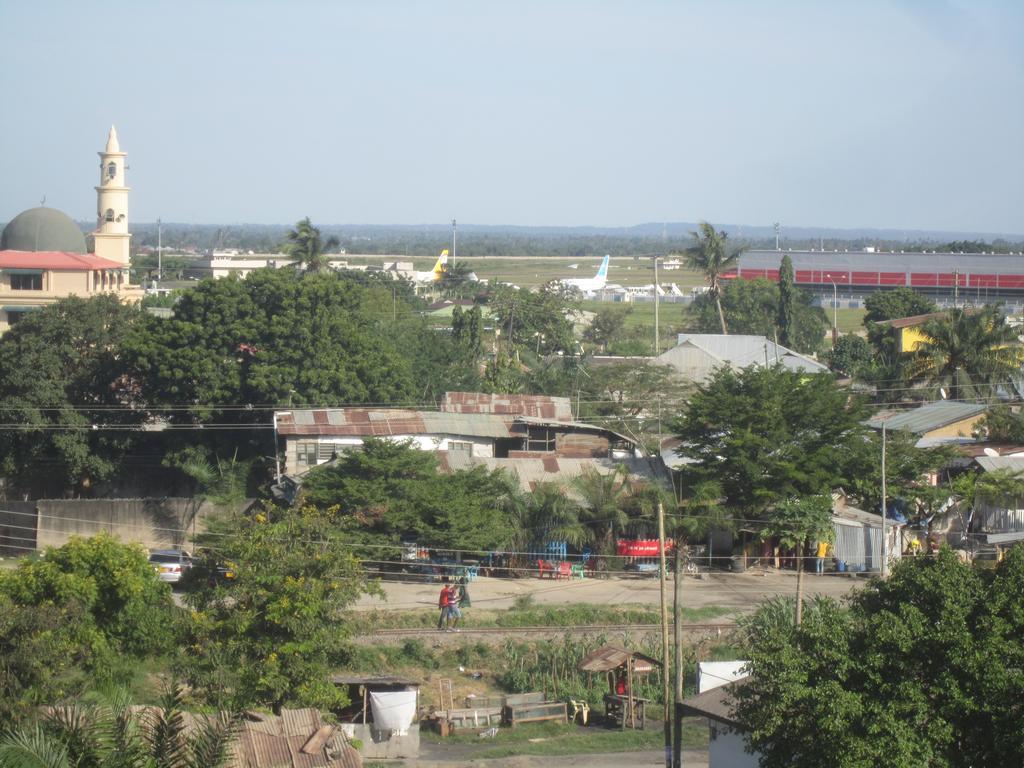 Fq Hotel Limited ดาร์เอสซาลาม ภายนอก รูปภาพ