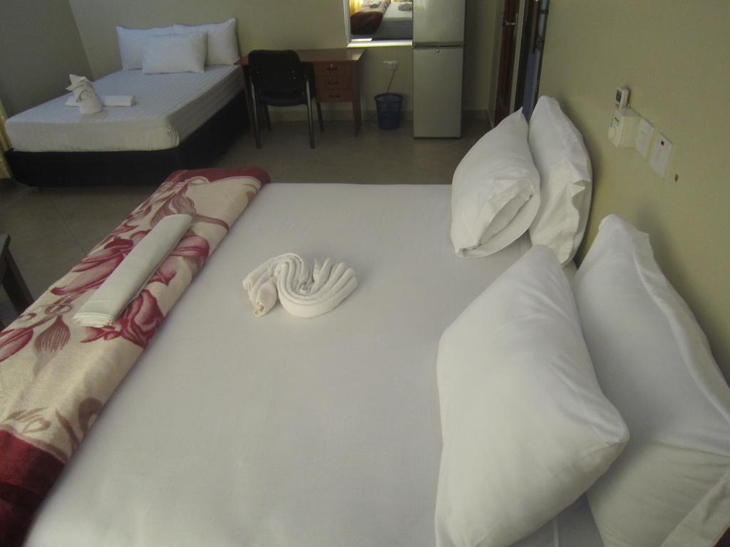 Fq Hotel Limited ดาร์เอสซาลาม ภายนอก รูปภาพ